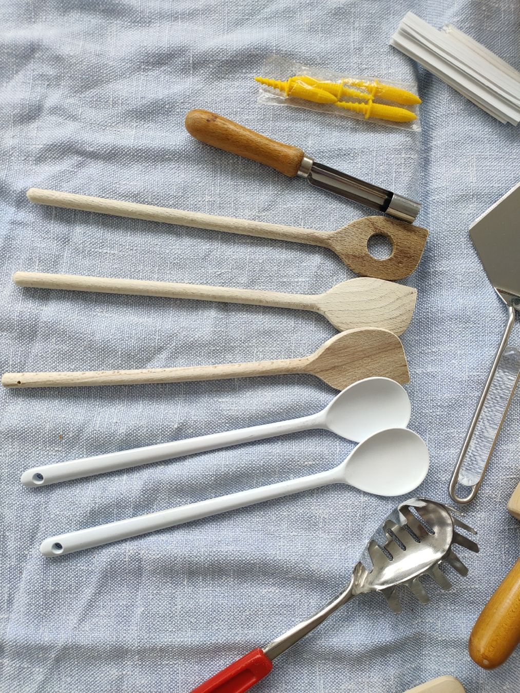 Elettrodomestici da cucina: Küchenhelfer-Set – Usato da Gipf-Oberfrick venduto da minini 2