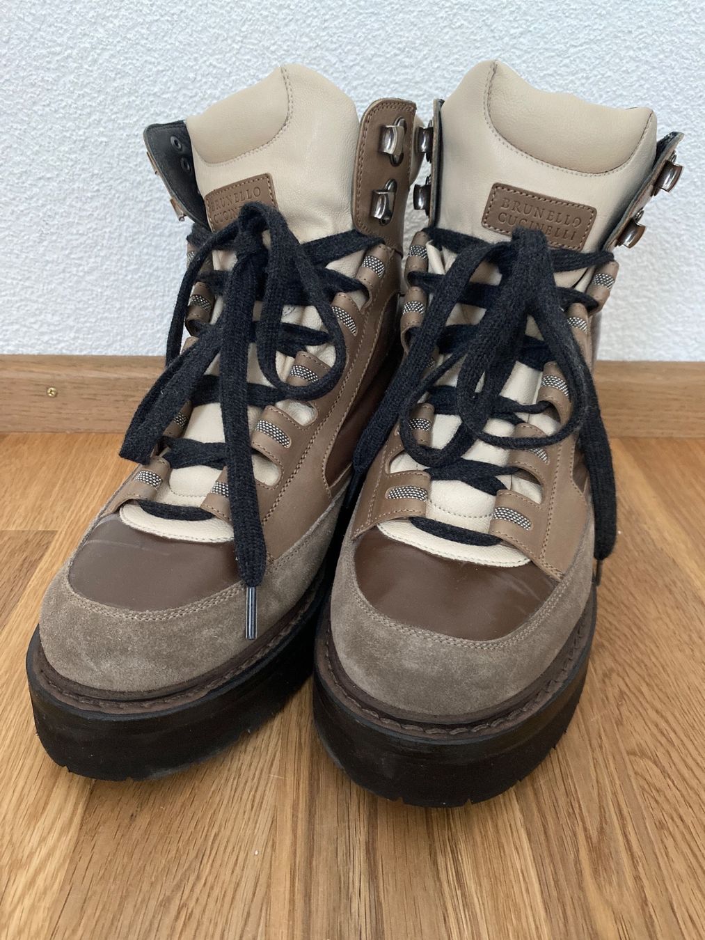 Brunello Cucinelli Scarpe da donna: Stiefel Brunello Cucinelli Grosse 38 – Usato da balsthal venduto da davidbalsthal23 1