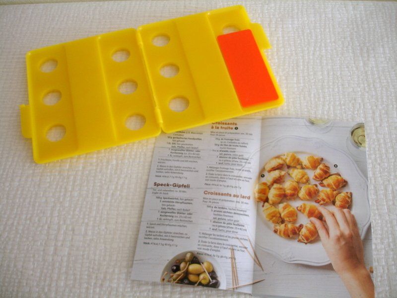 Betty Bossi Backformen: Betty Bossi MINI Gipfeler- gluschtige Gipfeli im Mini-Format – Gebraucht aus Regensdorf von anna059 1