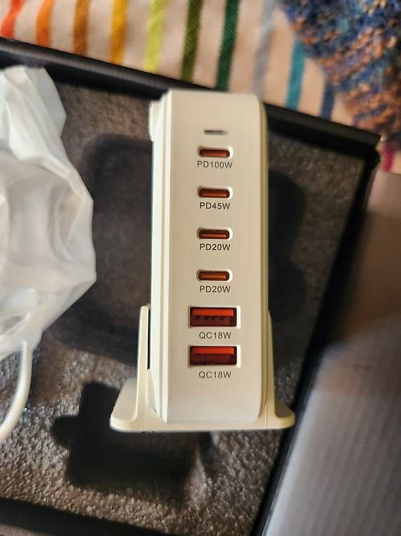 Ladegeräte: USB AC Power myvolts – Neu und originalverpackt aus Basel von mangome