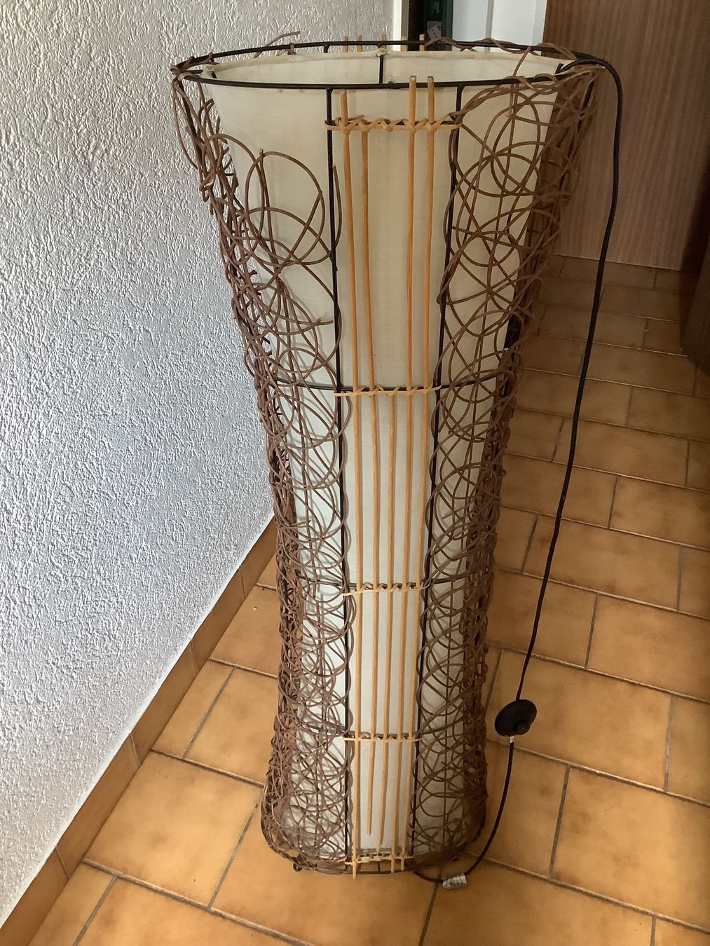 Lampade: Lampe de Salon/Chambre – Usato da Vaulruz venduto da son_kf2x 1