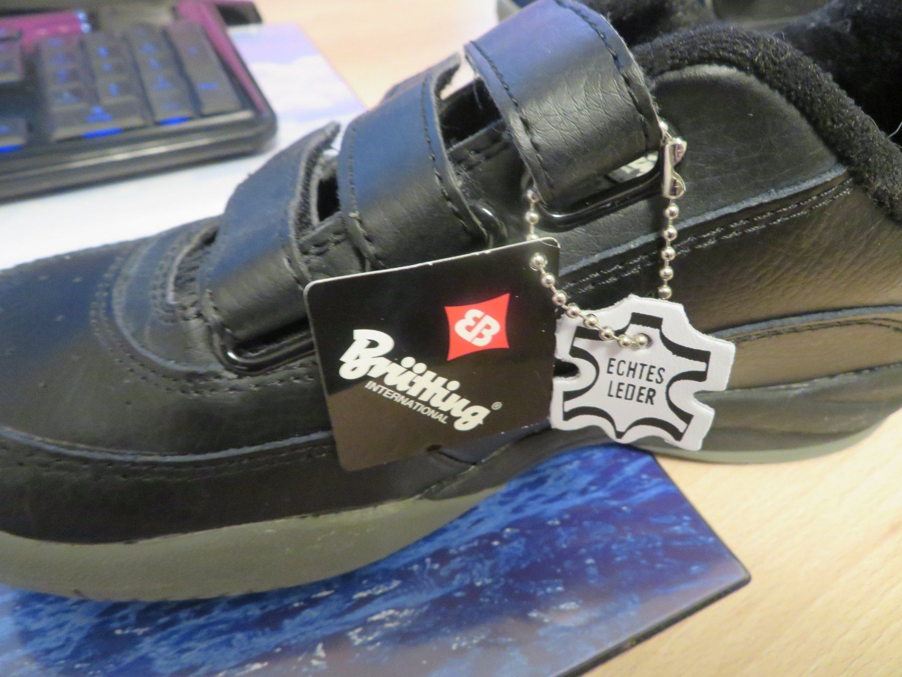 Scarpe da donna: Turnschuhe Für Damen – Nuovo (secondo la descrizione) da Rüfenacht BE venduto da tial70 3