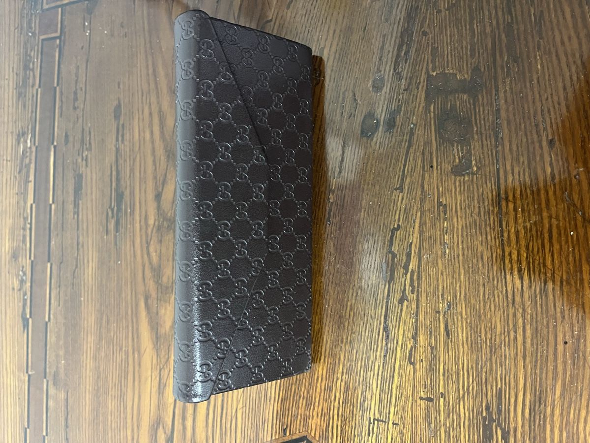 Gucci Brillen & Gläser: Gucci Sonnenbrille – Neu (gemäss Beschreibung) aus Neerach von fuz_8d7l