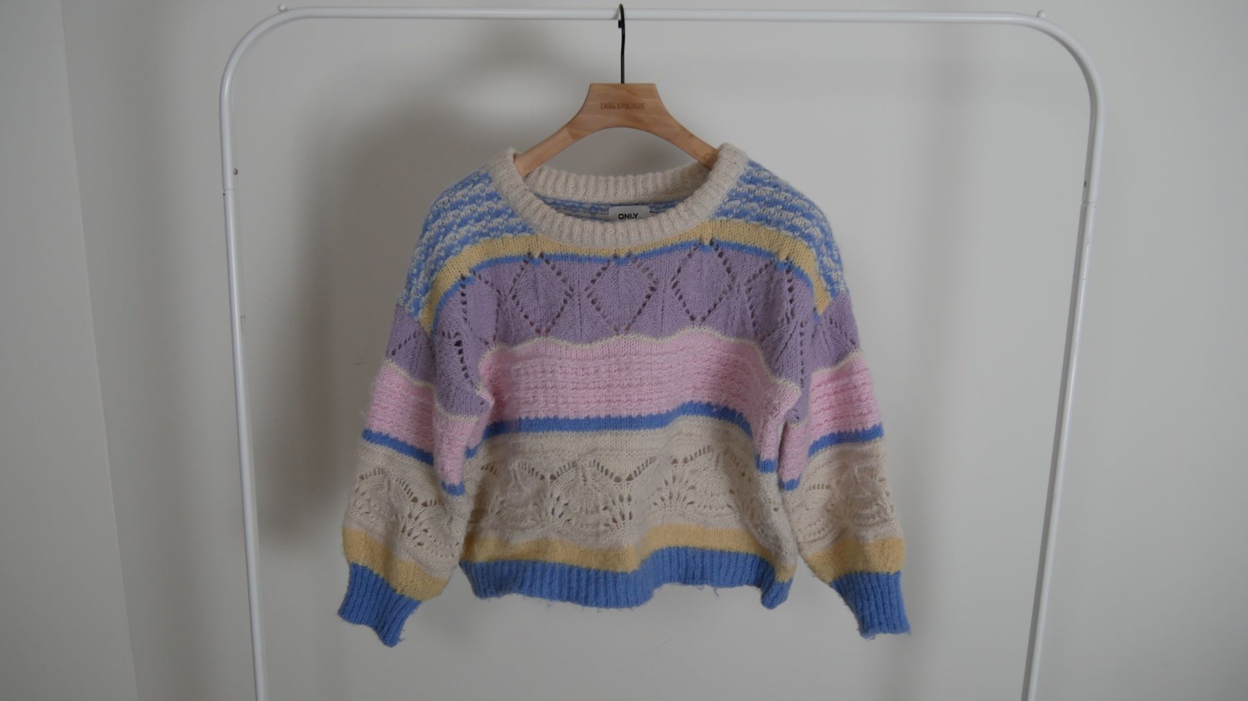 Only Maglioni & Felpe: Only Strickpullover Streifen Sweater Sweatshirt Damen – Nuovo (secondo la descrizione) da Zürich venduto da julia_vina