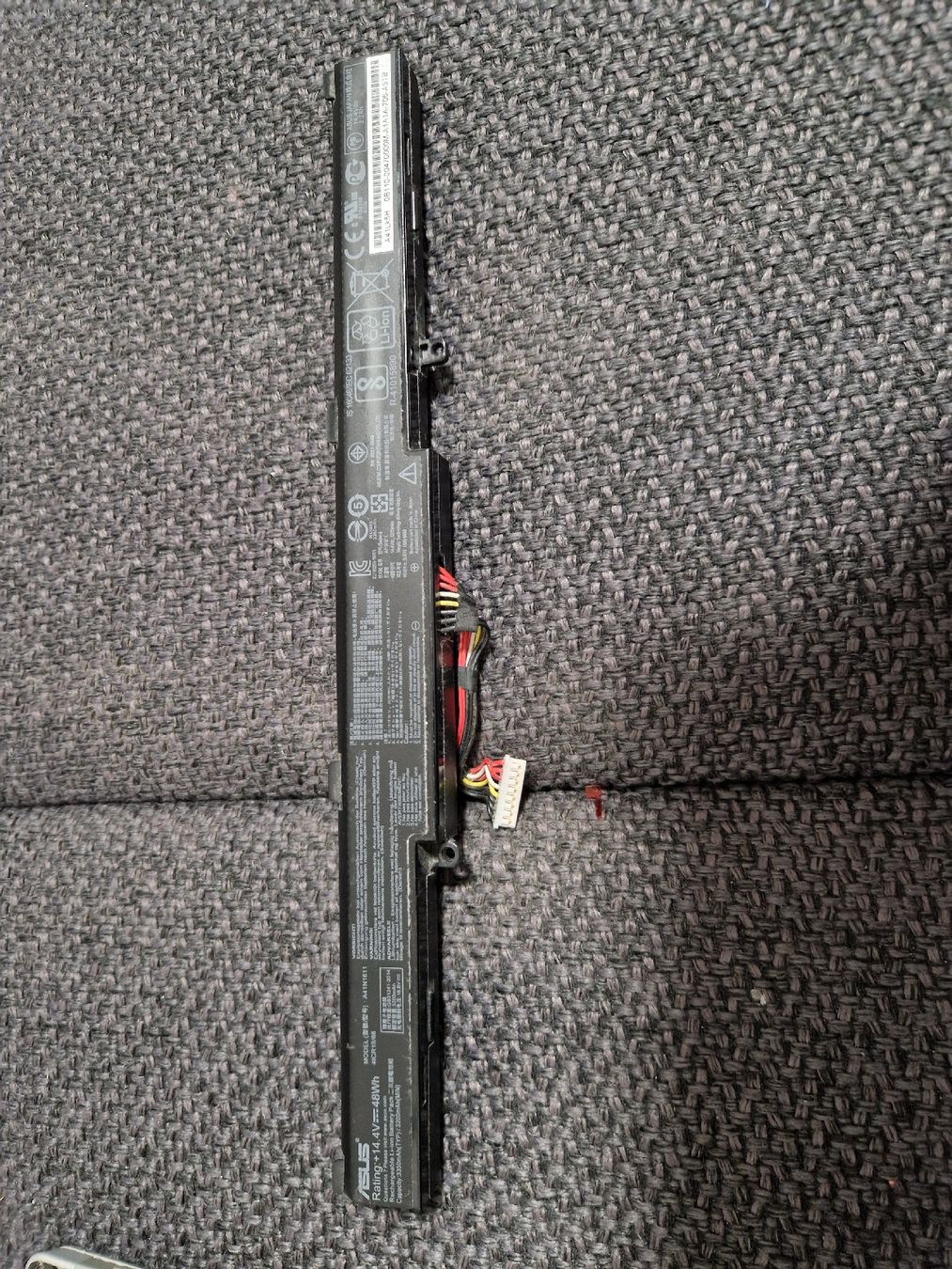 Asus Batterie: Batterie pour Asus ROG modèle A41N1611 – Usato da Peseux venduto da katja.vit 1
