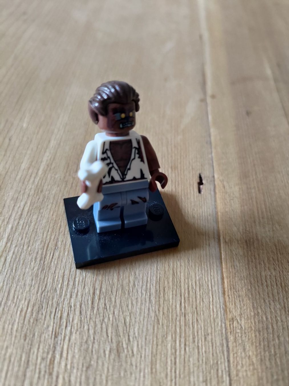 Lego Giocattoli: Lego Minifigures Serie 4 Werwolf – Usato da Nänikon venduto da Chutimon