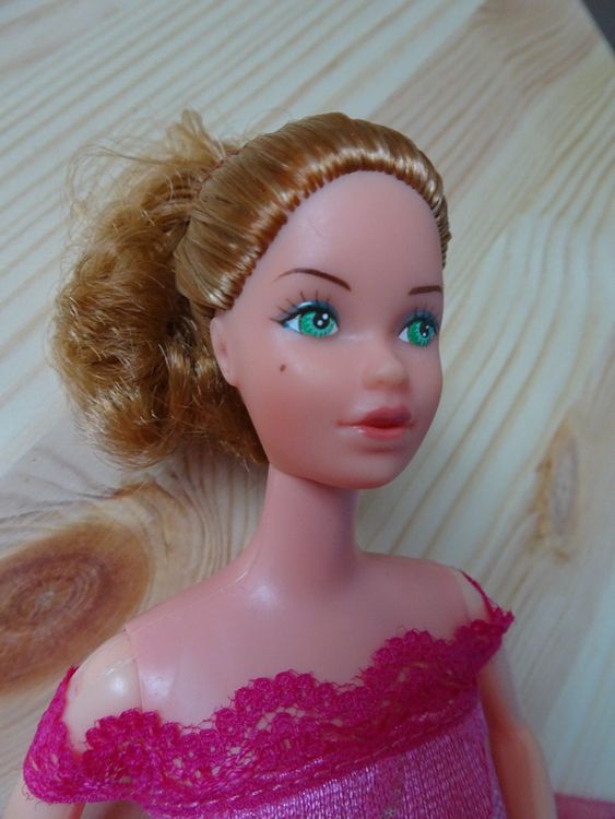 Parisian discount barbie 1979