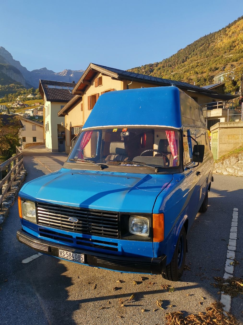 Ford Veicoli da campeggio: Ford Transit Wohnwagen Camper – Usato da Varen venduto da xSSUPx 2