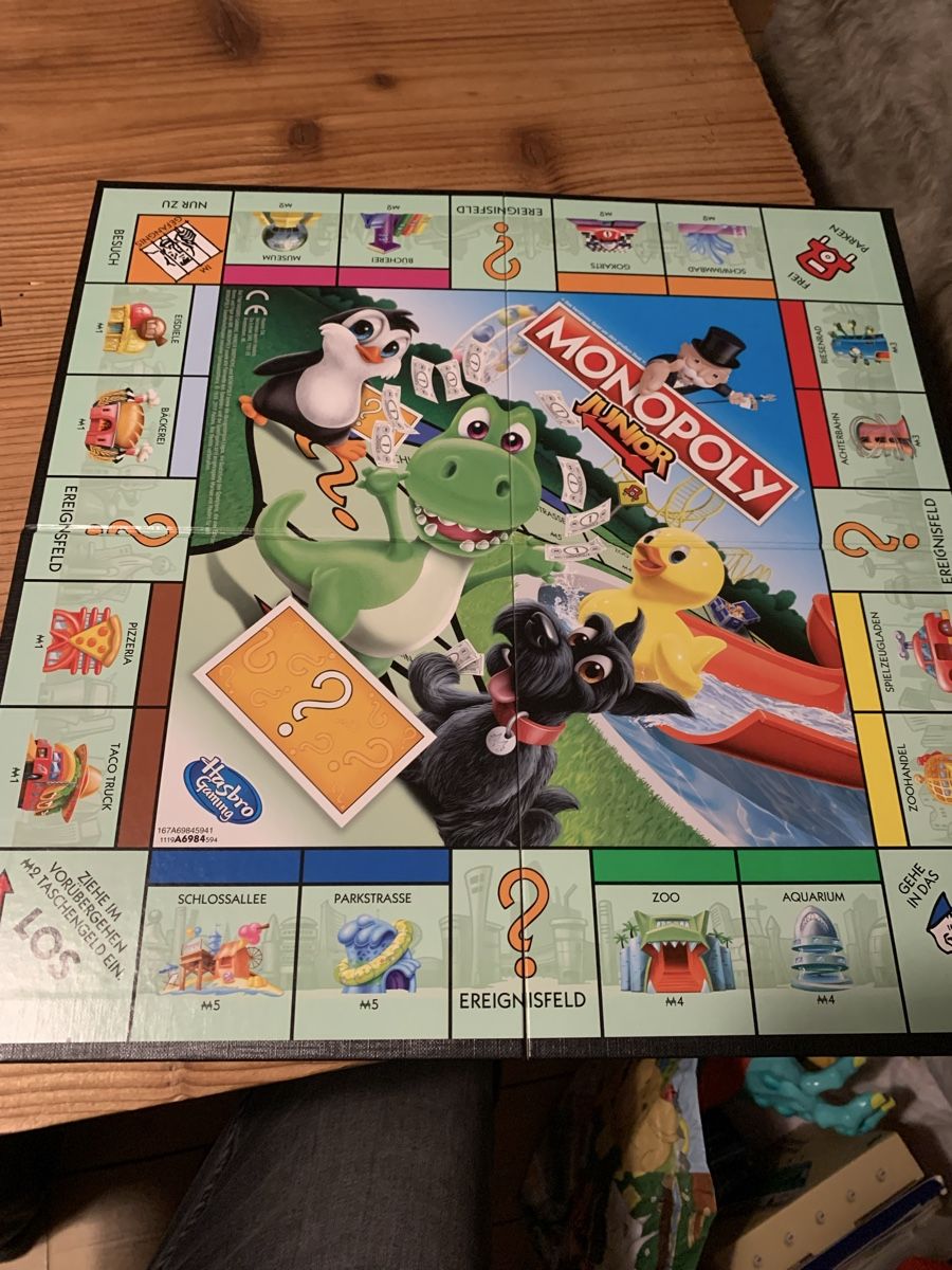 Parker Spiele: Monopoly Junior – Gebraucht aus Kirchberg BE von mua81 2
