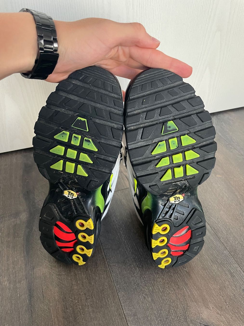 Nike Scarpe da uomo: Nike Tn – Usato da Dompierre FR venduto da matmath 6