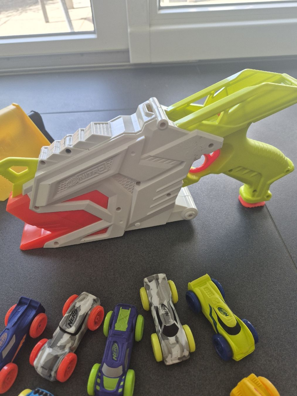 Nerf Giocattoli: Nerf Nitro et 9 voitures en mousses – Usato da Ins venduto da nanou84 2