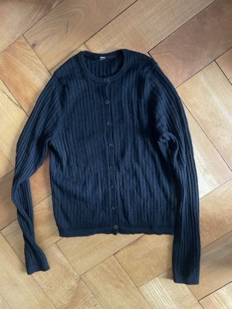 Uniqlo cardigan