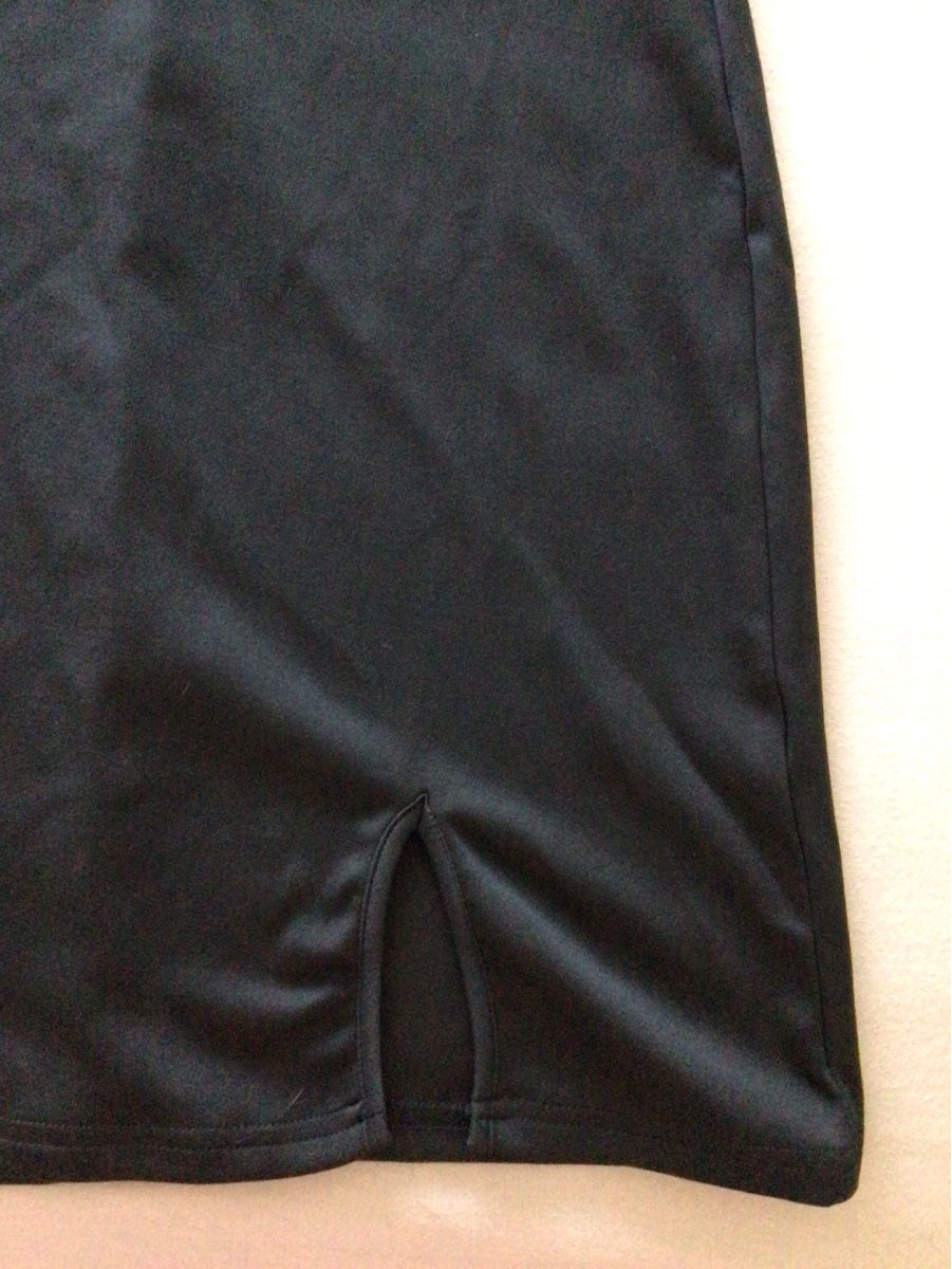 Shein Vestiti: Das kleine Schwarze Kleid in Gr. M – Usato da Steffisburg venduto da lar_x57s 2