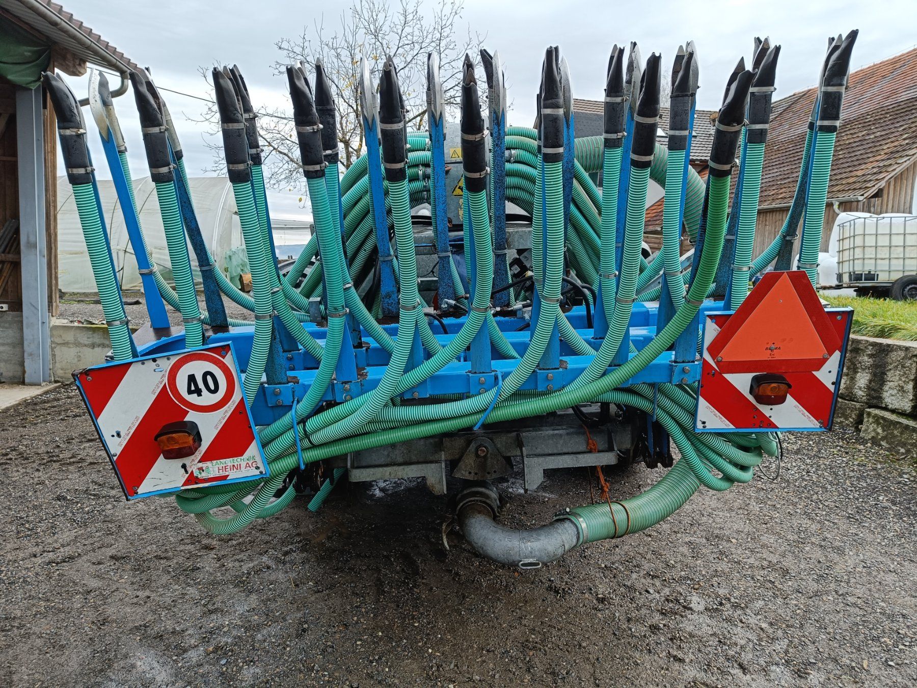 Tutte le macchine: Güllefass 6000l mit Schleppschuhverteiler 7m – Usato da Neuenkirch venduto da Steyr_Profi 3