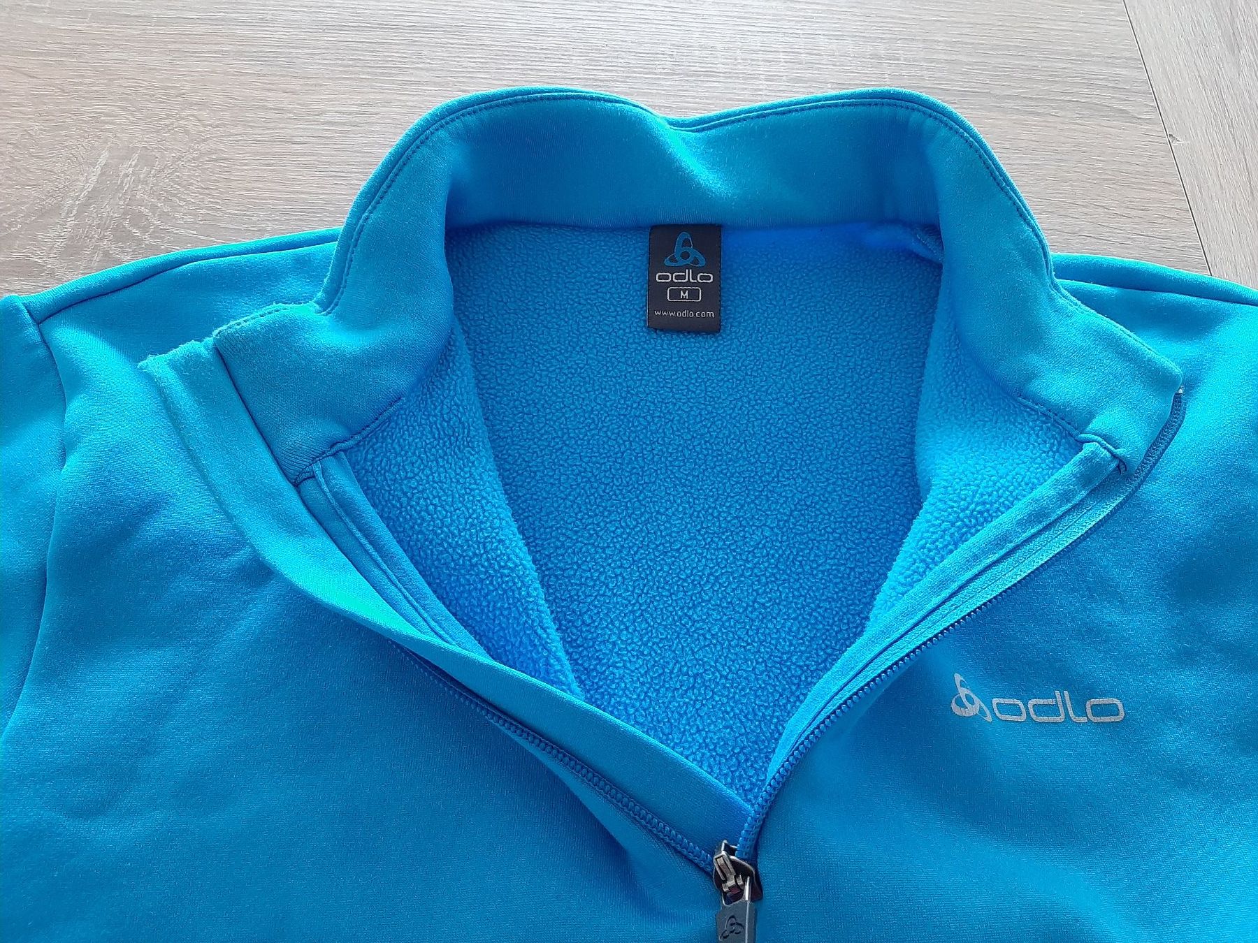 Odlo Pulls & Sweat-shirts: Odlo Pullover Gr. M türkis-blau – D'occasion à Menziken par Rien1 4