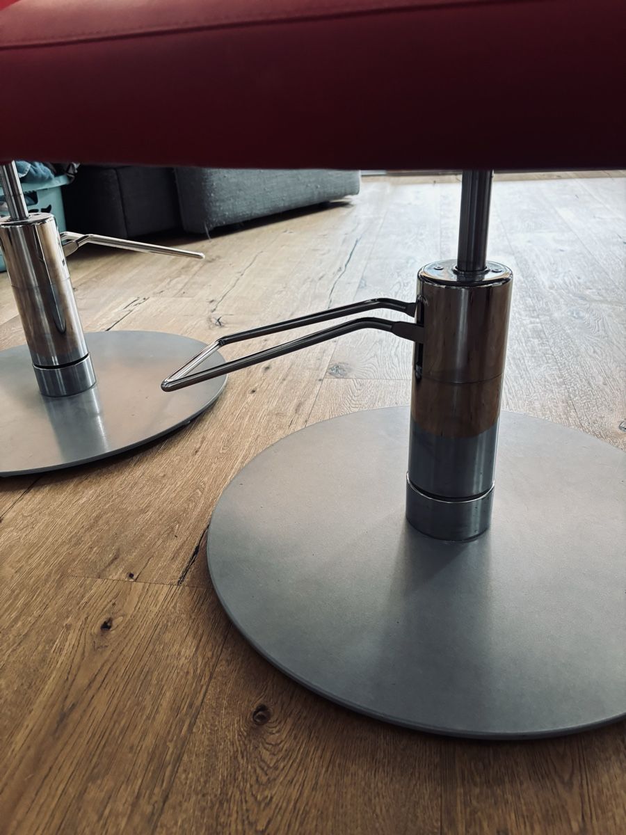 Stühle: Friseurstuhl – Gebraucht aus meiringen von Vlinder01 2