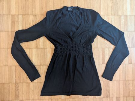 Damen Pullover Schwarz V-Ausschnitt Grösse S
