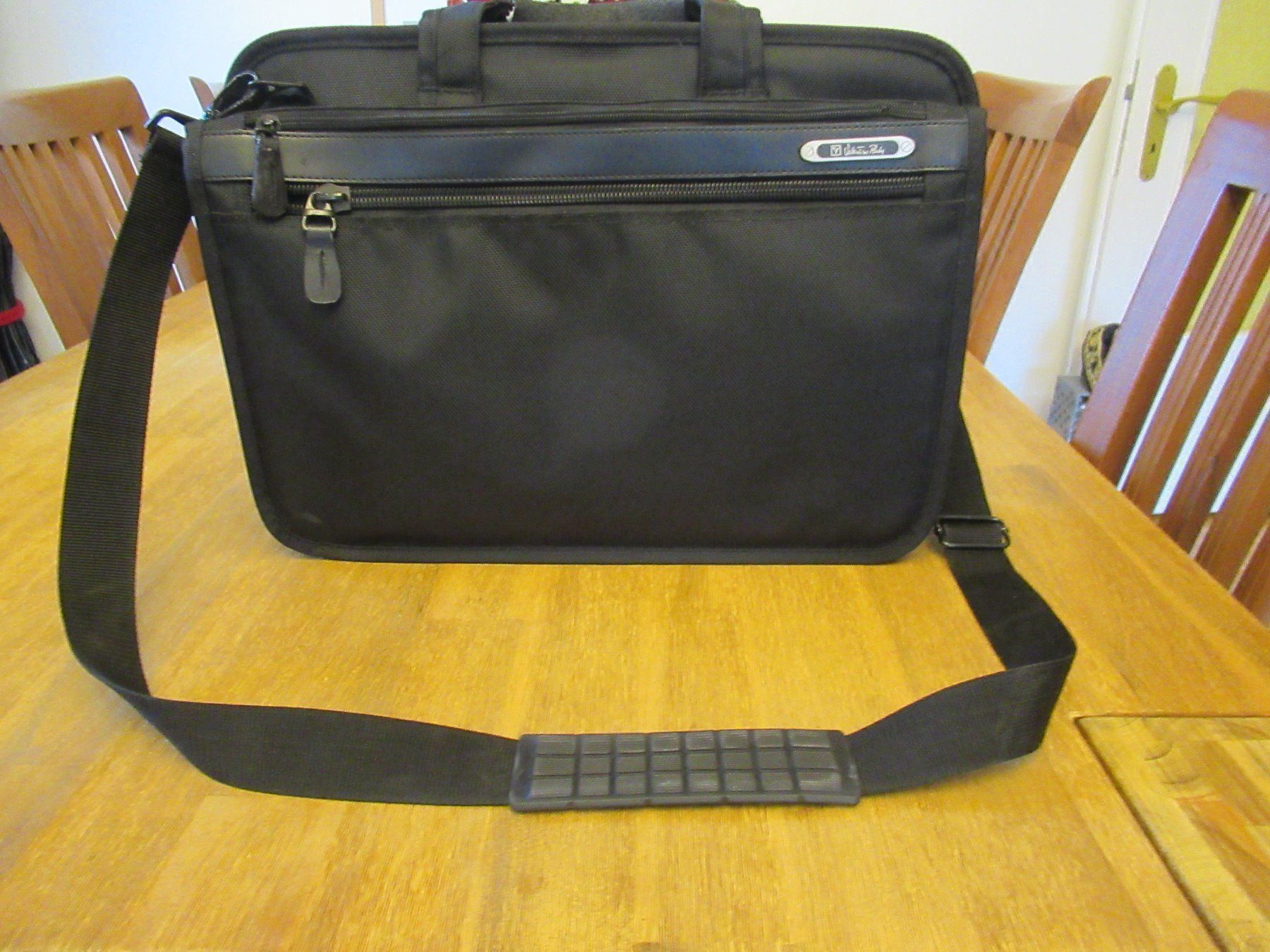 Borse: Laptoptaschen – Usato da Ebmatingen venduto da top-zuerich 1
