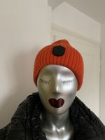 Mackage: Neu/ungetragen- Lässige orange Mütze, Top Zustand!