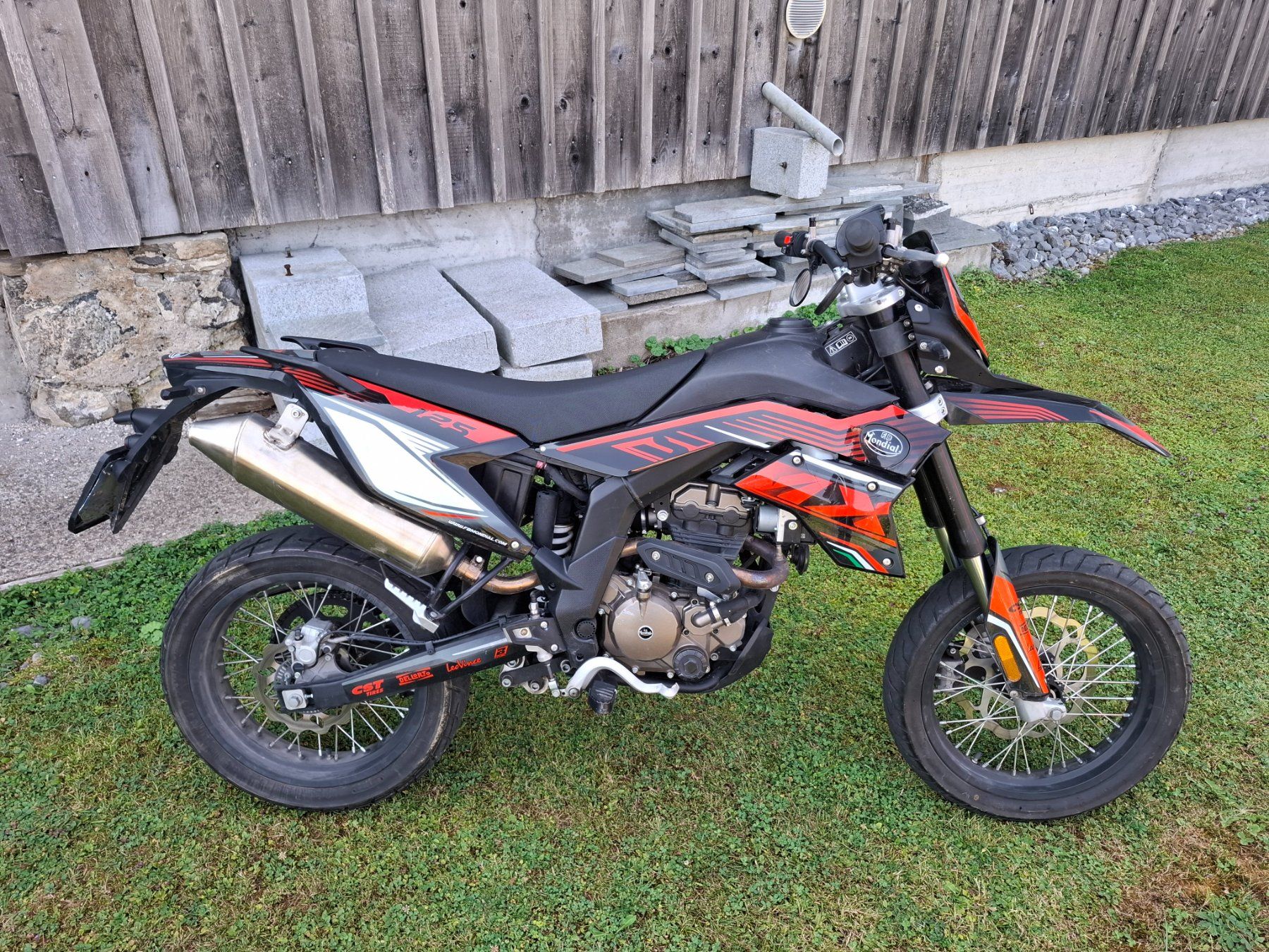 Mondial Strada: Mondial SMX 125 – Usato da Urnäsch venduto da sim_ht8l 1