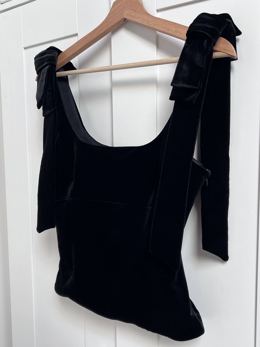 Zara Tops: Zara Samt Top Gr. S - Neu – Neu und originalverpackt aus Menzingen von nas_6ncr 1