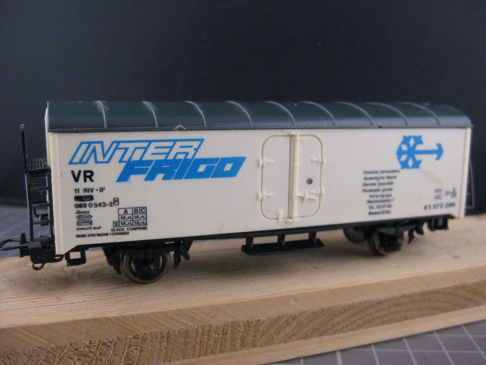 Lima Modellini di ferrovie: Lima VR Güterwagen InterFrigo – Usato da Malters venduto da Marosko