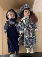 Porzellandamen Puppen 2er Set blau kariert guter Zustand