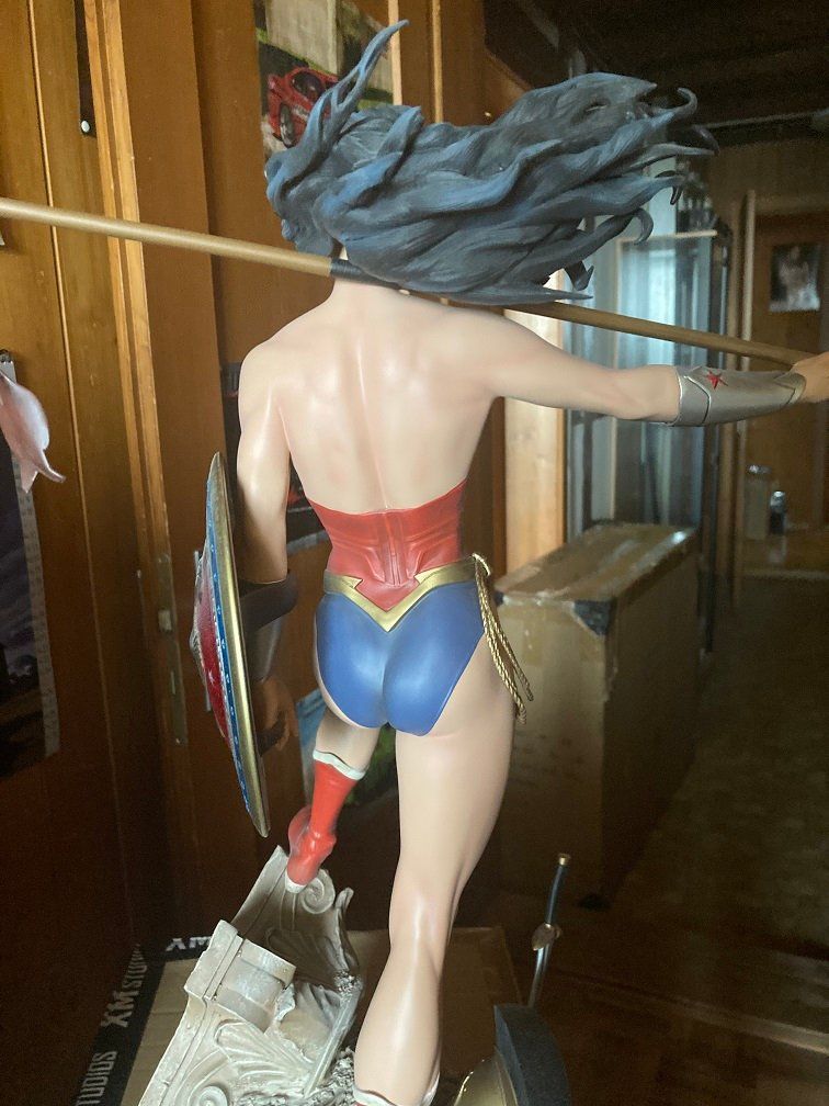 Statuette: Sideshow Wonder Woman 1/4 Statue – Usato da Tafers venduto da tobib_23 2