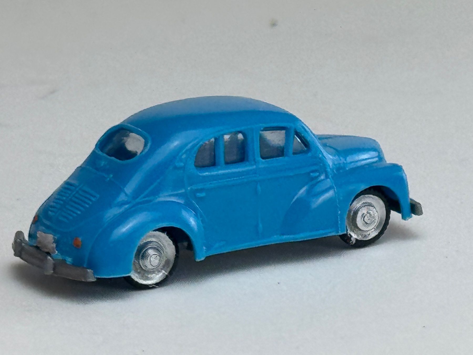 Eko Modellini d'auto: GB3- EKO Renault  4 CV blau – Usato da Elm venduto da Wikmtz 1