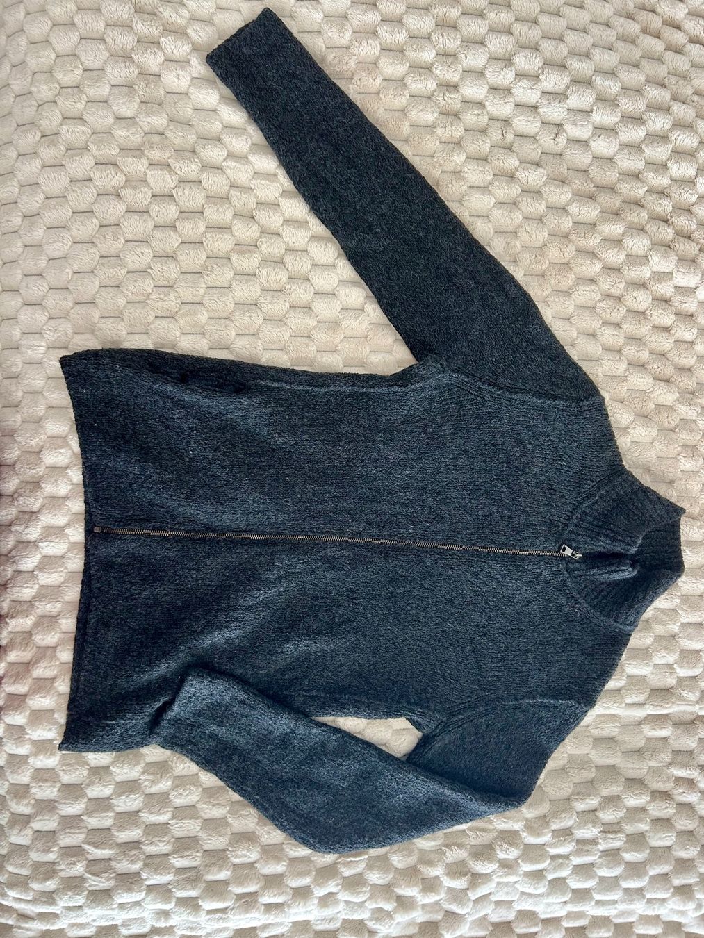 Pullover & Sweatshirts: Transit Pullover - Grösse M – Gebraucht aus Zürich von kia_x2qf