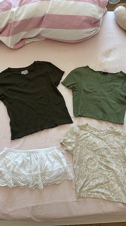 Diverse Tops, 3-5CHF