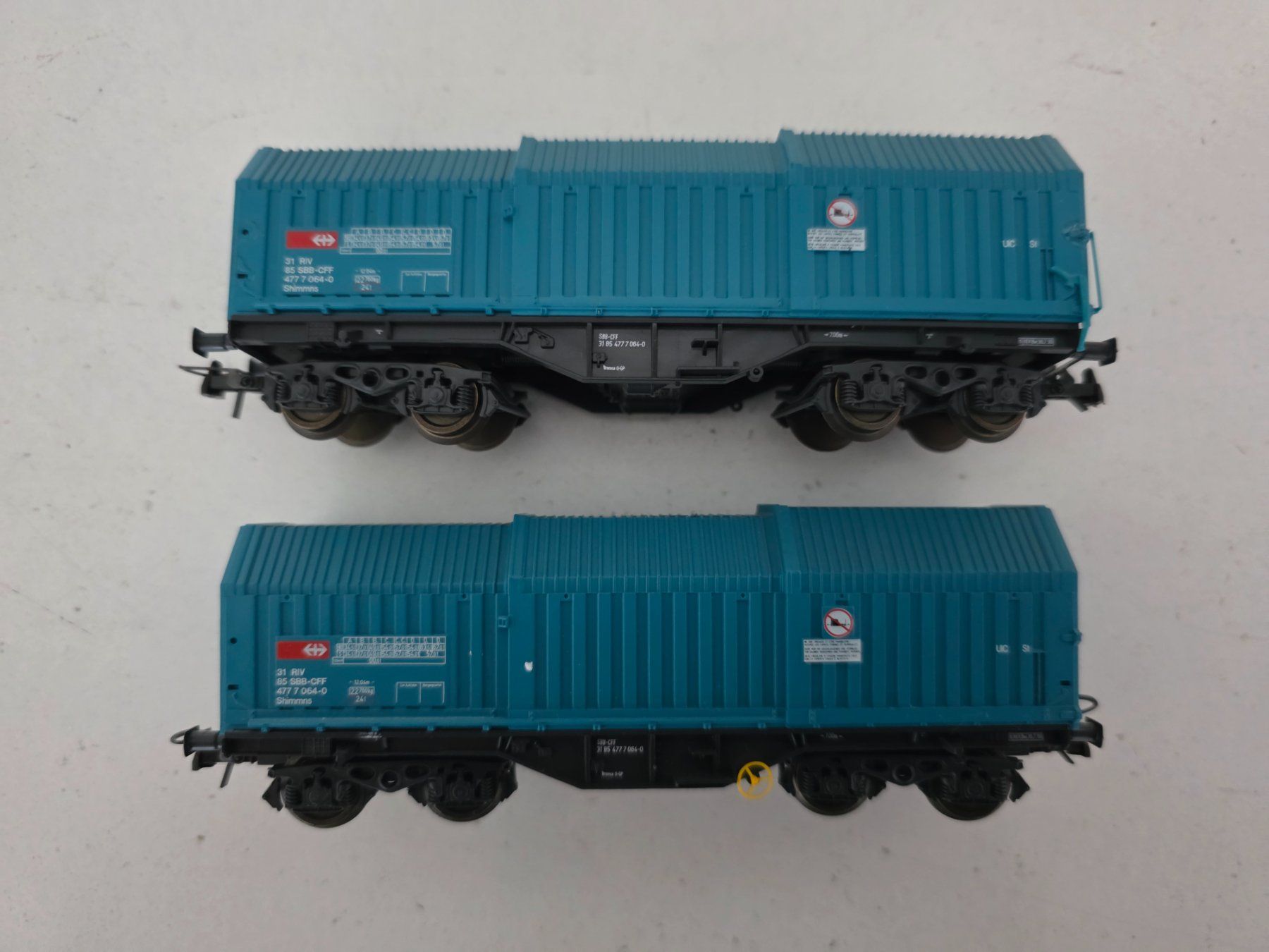 Roco Modellini di ferrovie: Roco 2 wagons CFF AC dès 1.-fr – Usato da bassecourt venduto da Paolo101