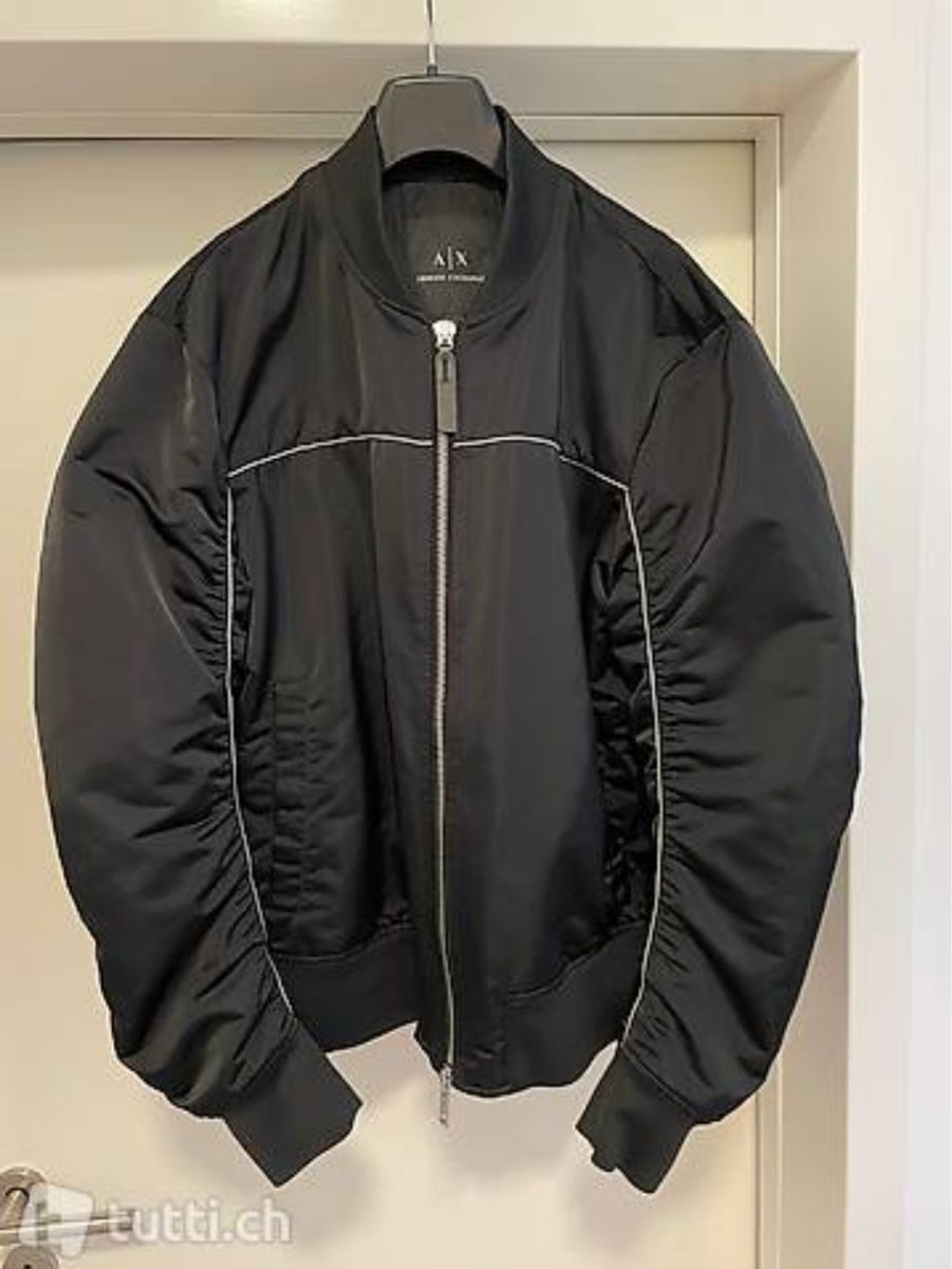 Armani Jacken: Bomber Armani Exchange – Gebraucht aus Bellinzona von luc_6ckh
