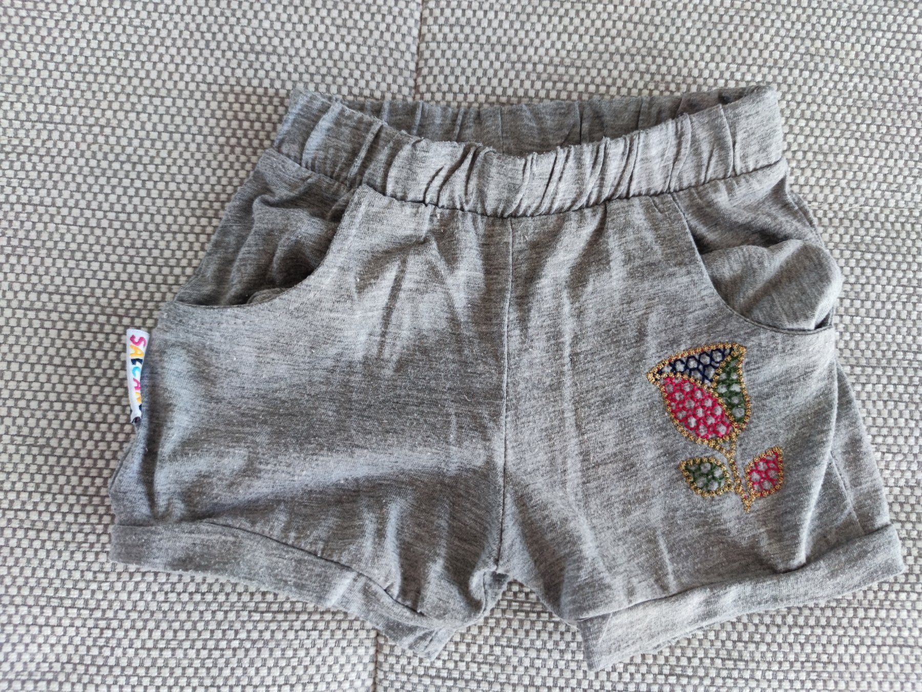 Pantaloni: Baby Kurzehosen – Usato da Buchs ZH venduto da indli10