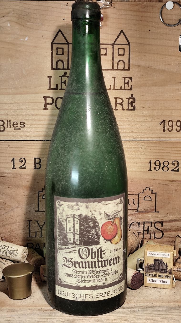 Bevande alcoliche: Obstbranntwein, A. Wiedmann 50 vol. % – Nuovo e nell'imballaggio originale da Büsserach venduto da Vintage-vins 2