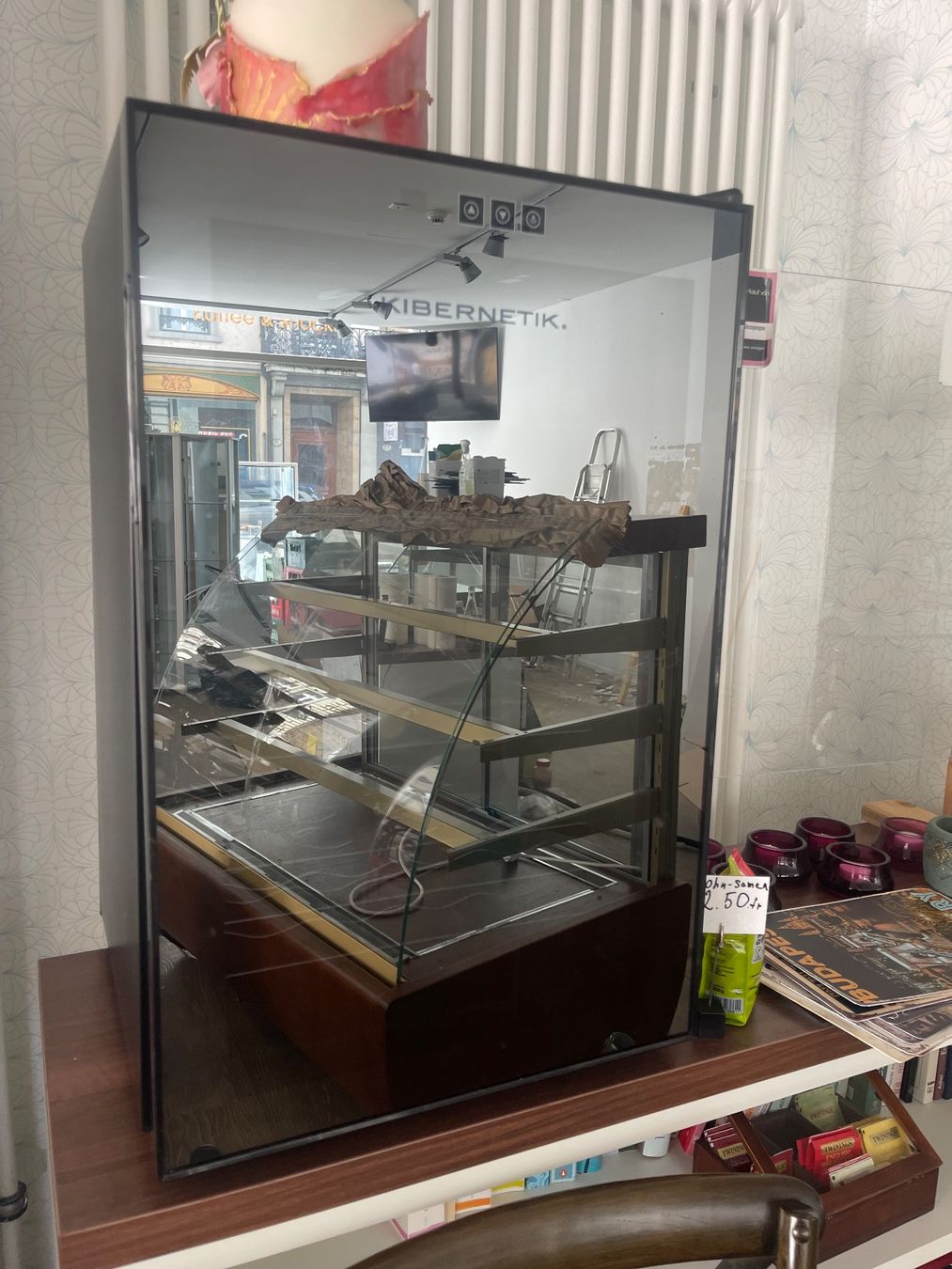 Kibernetik Frigoriferi: Weinkühlschrank Kibernetik – Usato da Ebikon venduto da dalmayk 1
