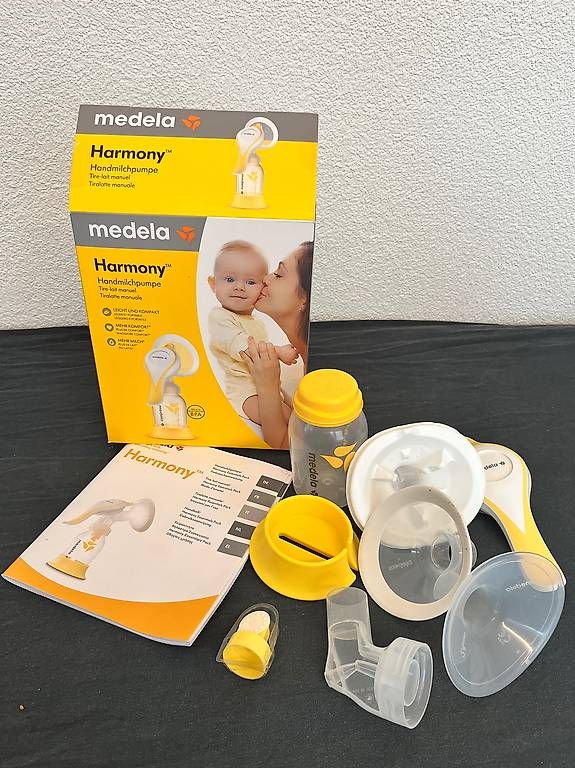Accessori per l’allattamento: Medela Handmilchpumpe – Usato da Schattenhalb venduto da -Maja- 1