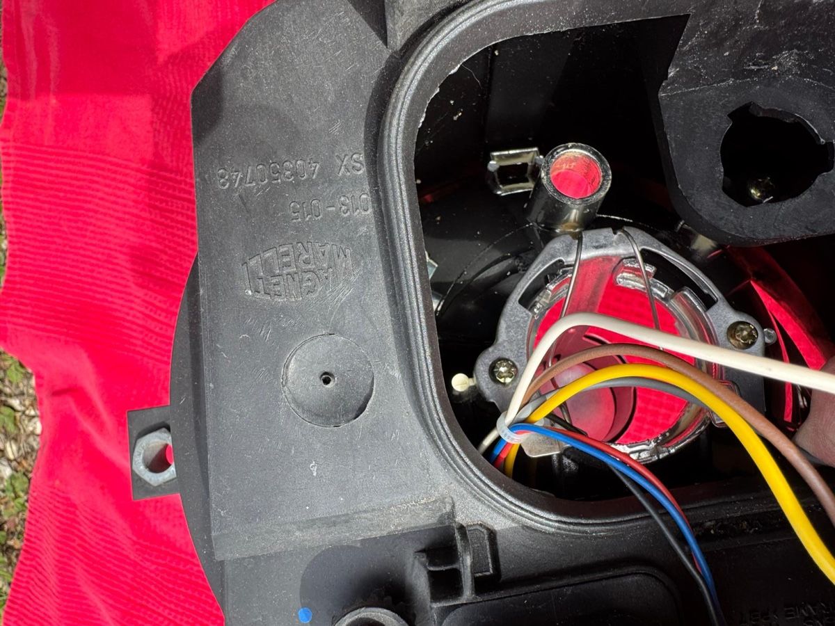 VW Fari: VW Lupo Scheinwerfer – Usato da Oberdorf BL venduto da BB-Racing 2