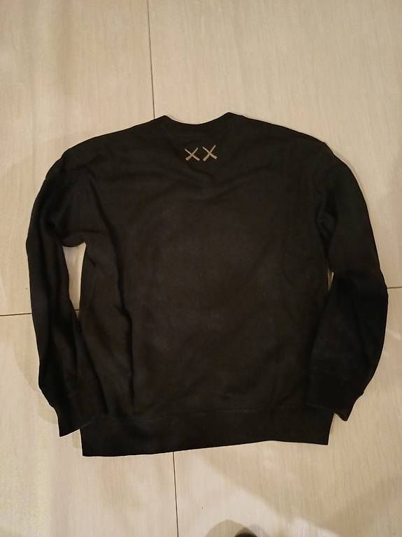 Uniqlo Maglioni & Felpe: Sweet  Kaws X Uniqlo – Usato da Bex venduto da Sakito 2