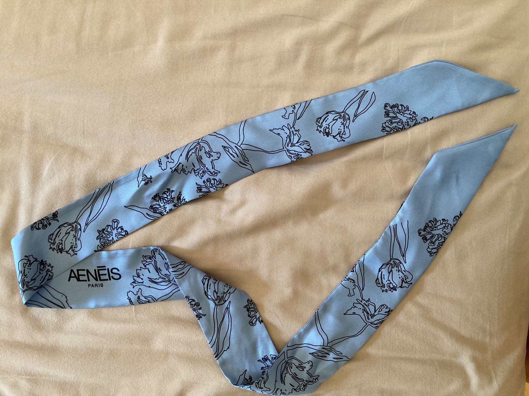Foulards & écharpes: Silk foulard – Neuf (Voir description) à Zürich par san_lv28