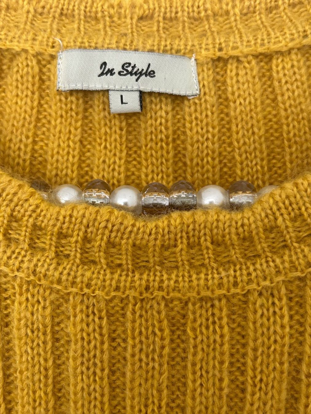 Maglioni & Felpe: Senfgelber Strickpullover von In Style, Grösse L,15%Mohair – Usato da Horn venduto da Resvi 2