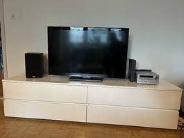 Lowboard/TV-Möbel mit vier Schubladen (von Interio)