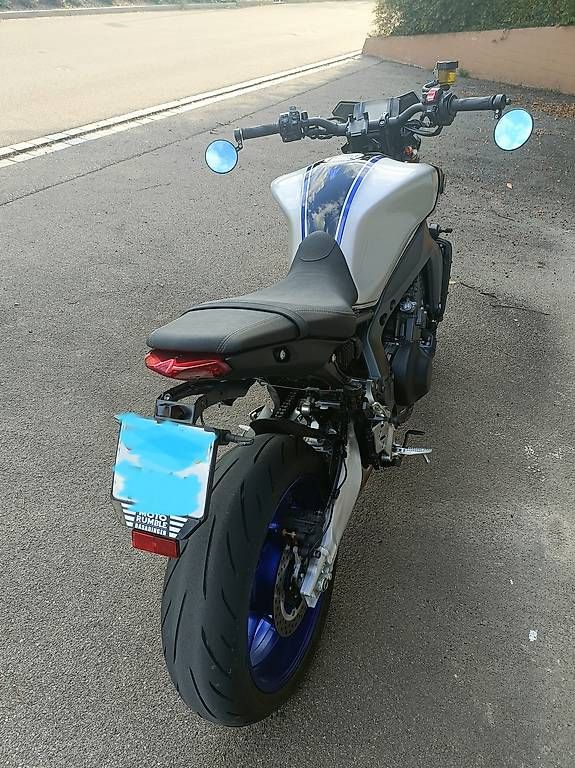 Yamaha Strada: Yamaha MT09 SP – Usato da Beringen venduto da frenchfrog 1