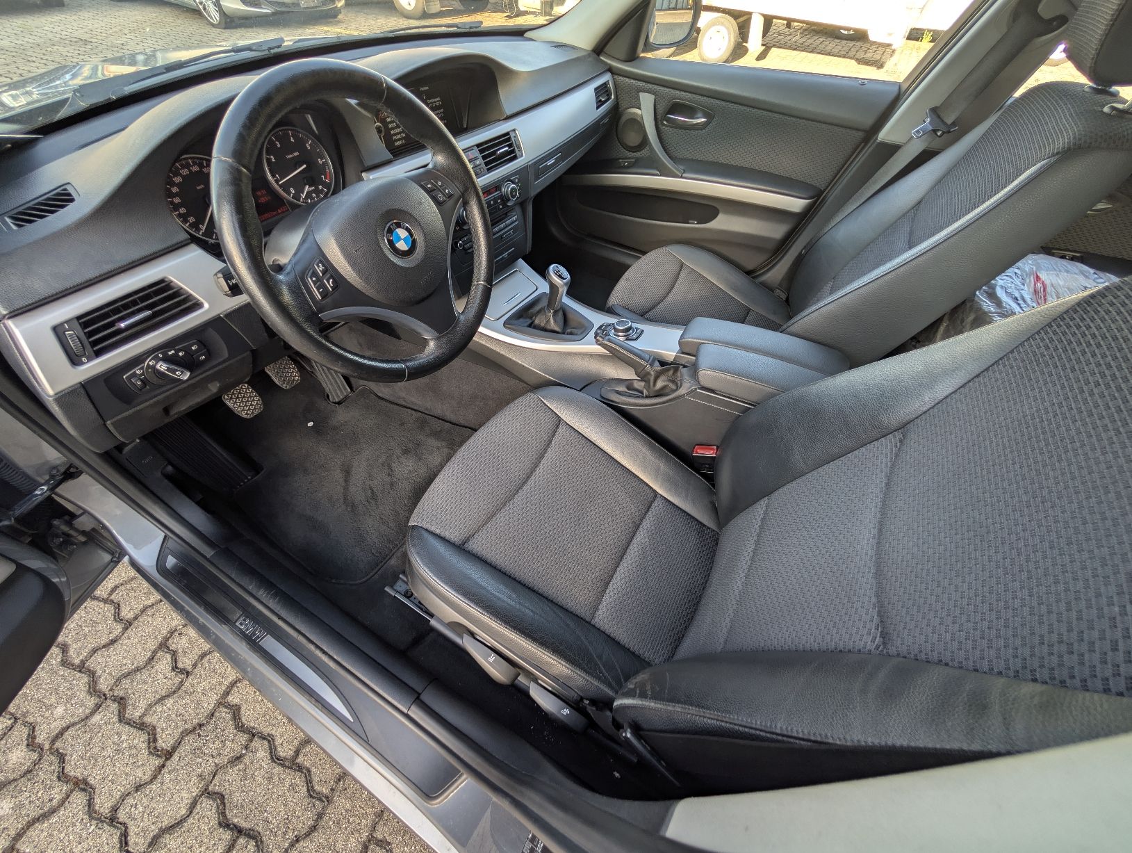BMW Automobili: BMW 318i e91 mit MFK  – Usato da Rünenberg venduto da All_4_you 4