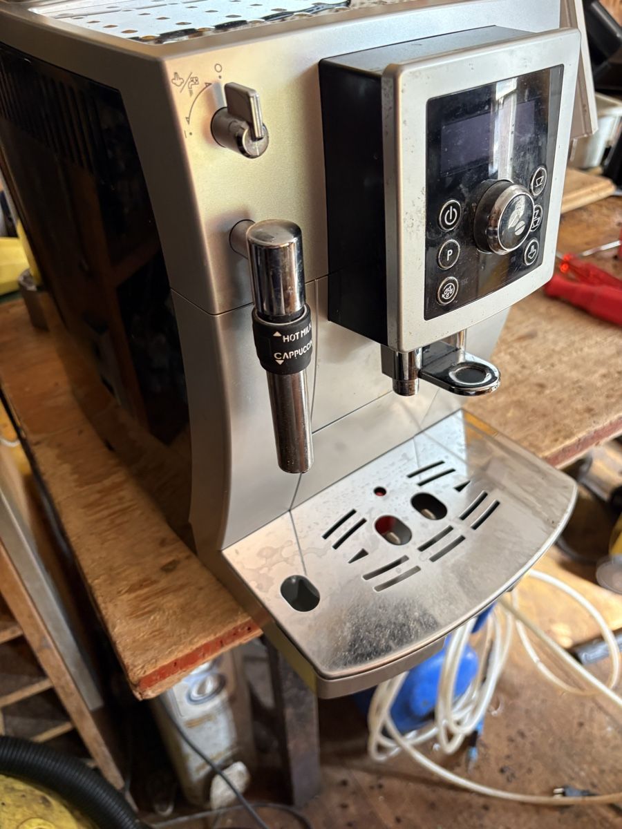 De'Longhi Kaffeemaschinen & Espressomaschinen: DeLonghi Manifica S – Gebraucht aus steffisburg von Fluehli3 2