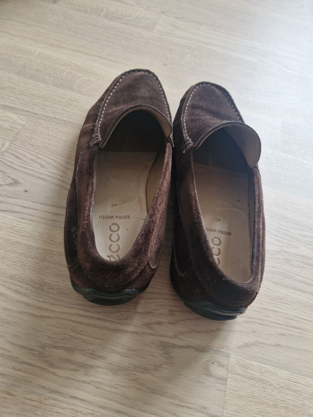 Herrenschuhe: Ecco Suede Loafers Brown Size 45 Extra Width – Gebraucht aus Au ZH von lau_tc7h 1