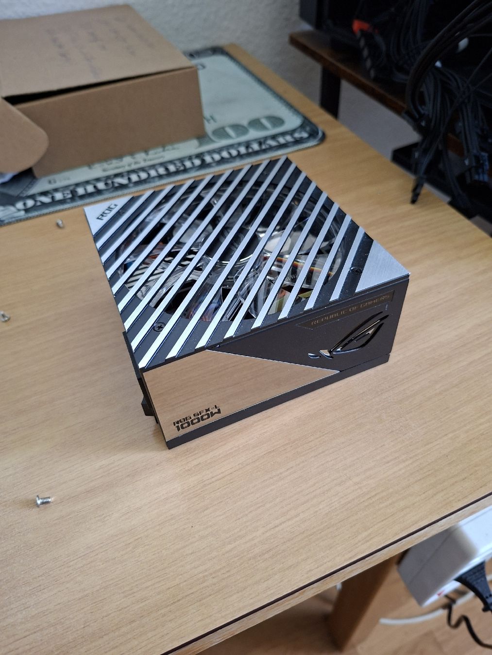 Asus Componenti elettronici: (Neu Preis 160.-)Neus Netzteil Asus Rog Loki SFX 1000 Neu – Nuovo (secondo la descrizione) da Mettmenstetten venduto da C.Hof5 5