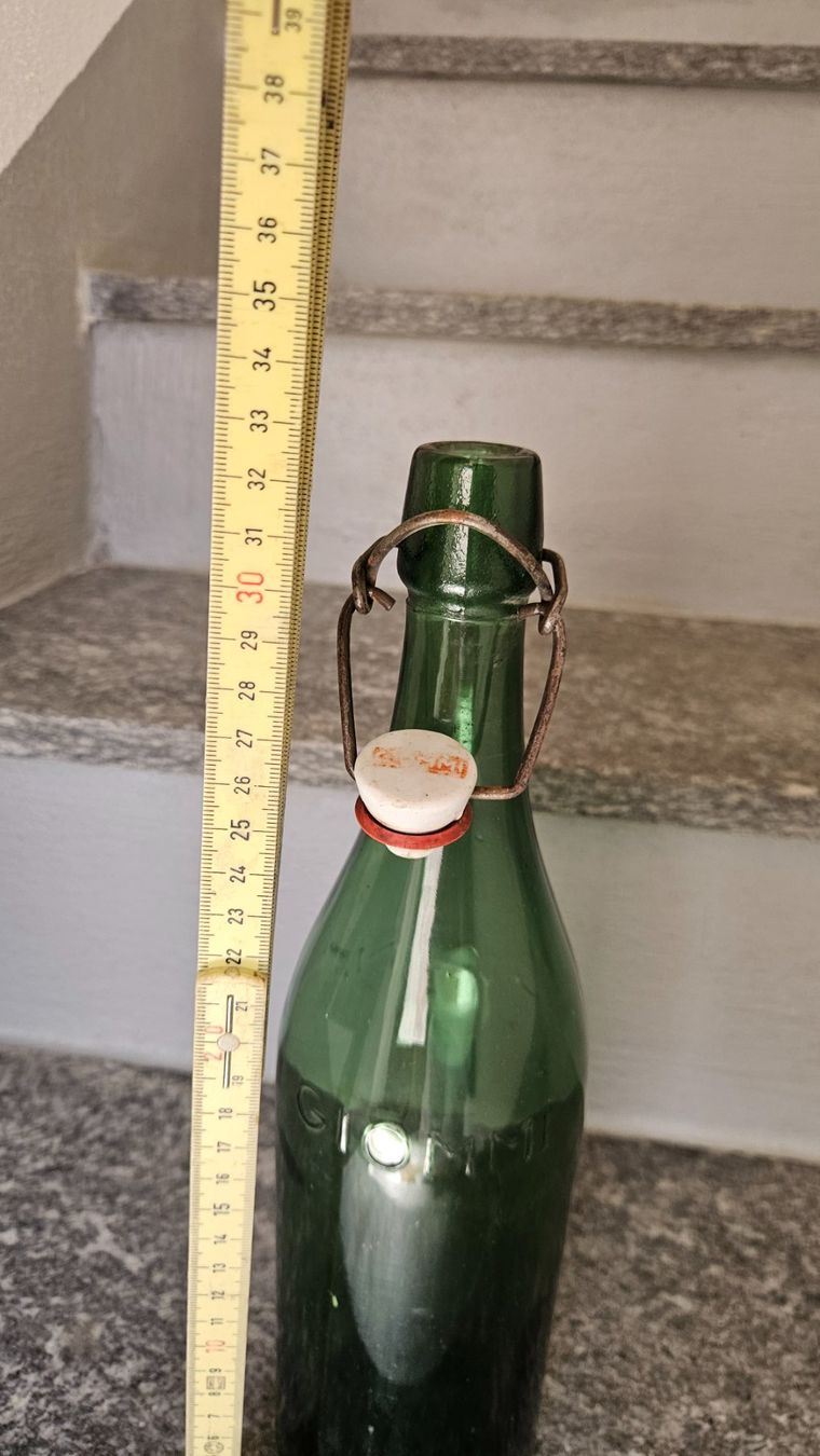 Bottiglie: Bottiglia di vetro verde Giommi – Usato da Melano venduto da H-Sara 1
