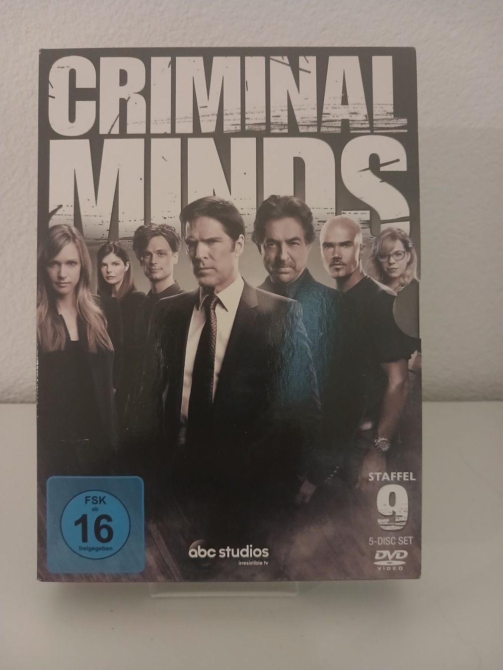 Tutti i DVDs: Criminal Minds-Staffel 9 – Usato da St. Margrethen SG venduto da SamusAran