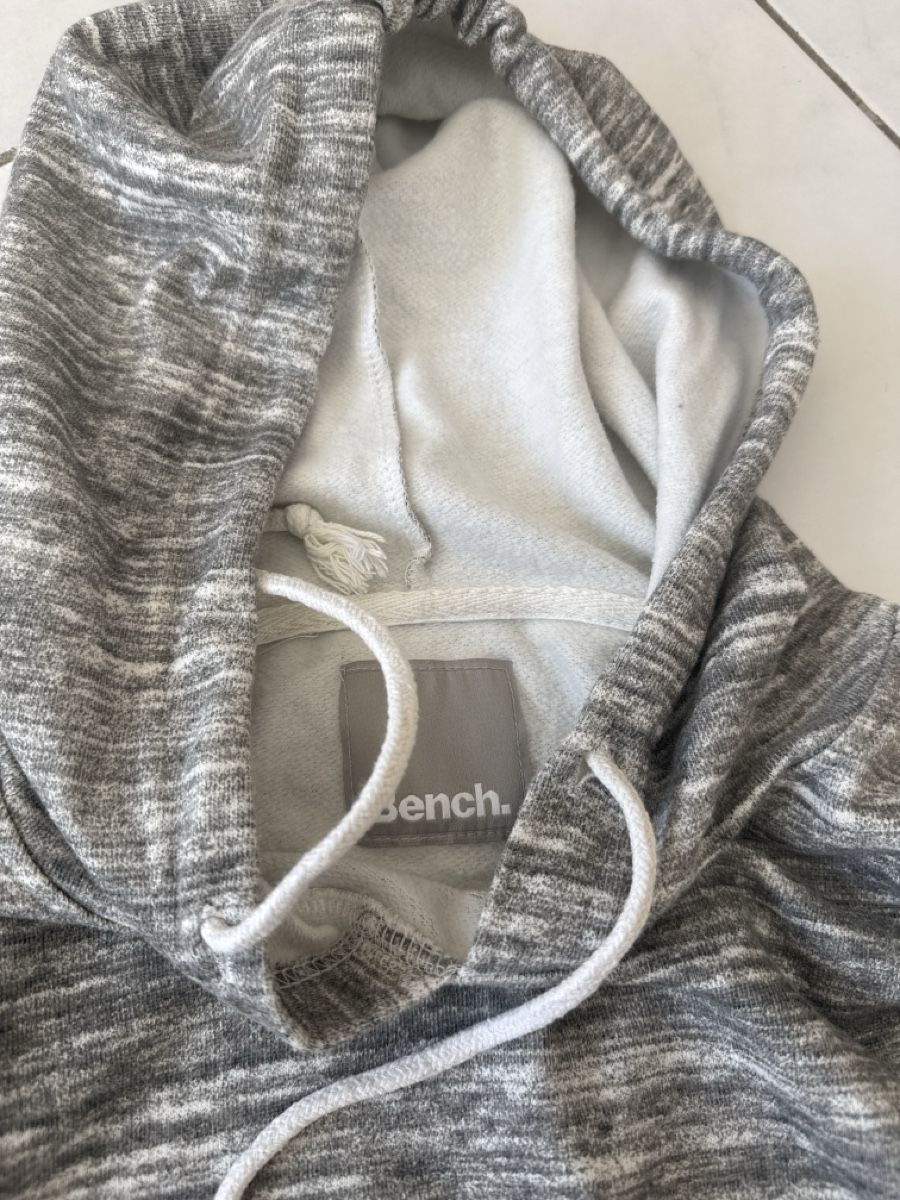 Maglioni & Felpe: Hoodie Bench Gr 36/38 – Usato da Zell ZH venduto da Guffos 1